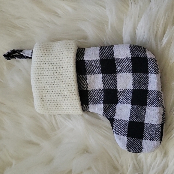 St. Nicholas Square small initial stocking NWOT - Picture 2 of 7